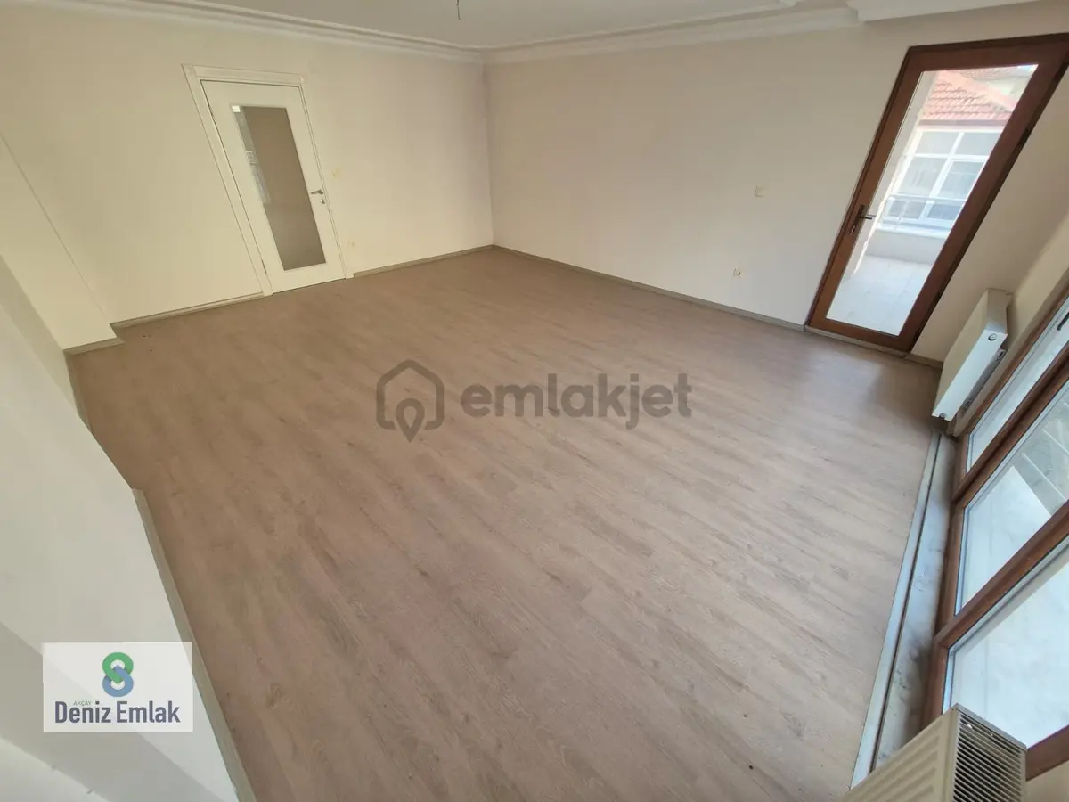 Denizden Akçay Sarıkızda Ön Cephe Ebeveynli Satılık 3+1 Daire. - 19