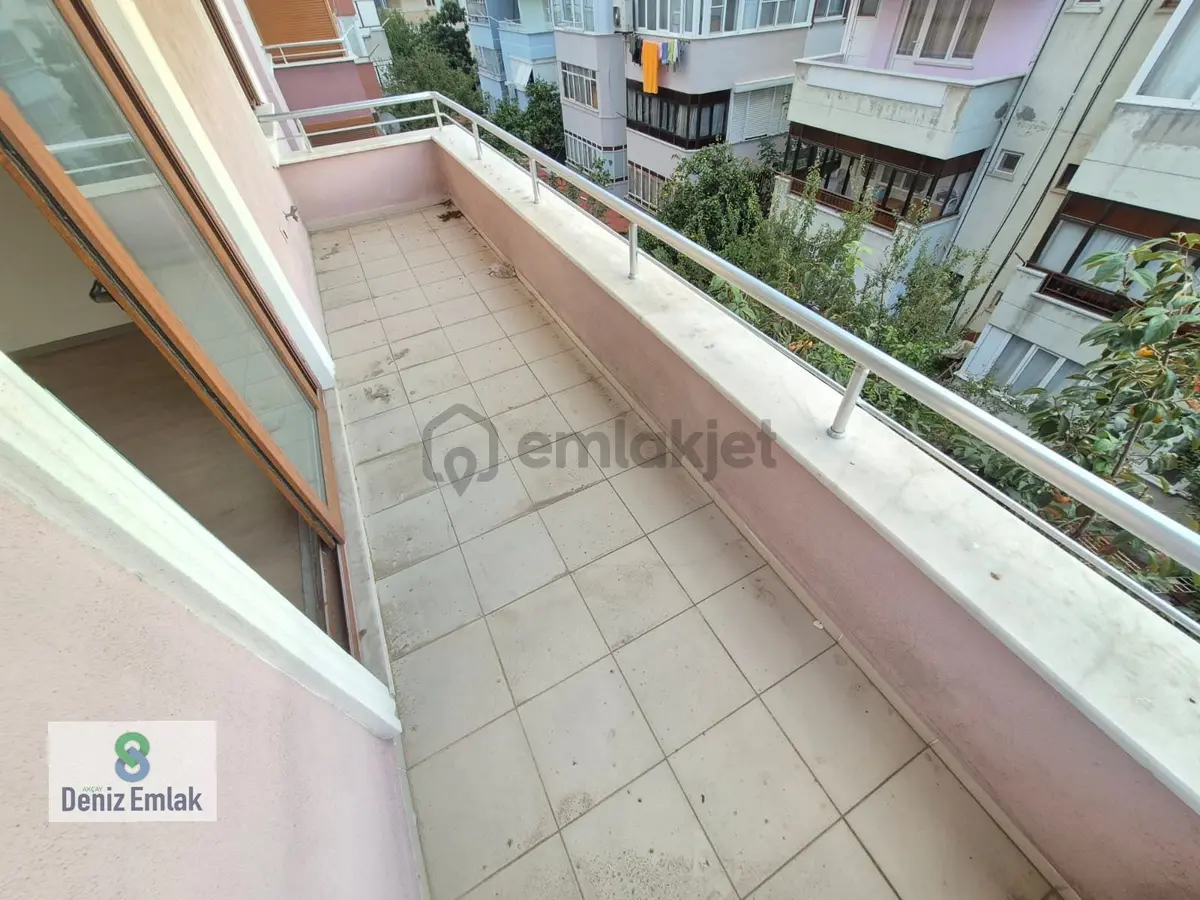 Denizden Akçay Sarıkızda Ön Cephe Ebeveynli Satılık 3+1 Daire. - 23