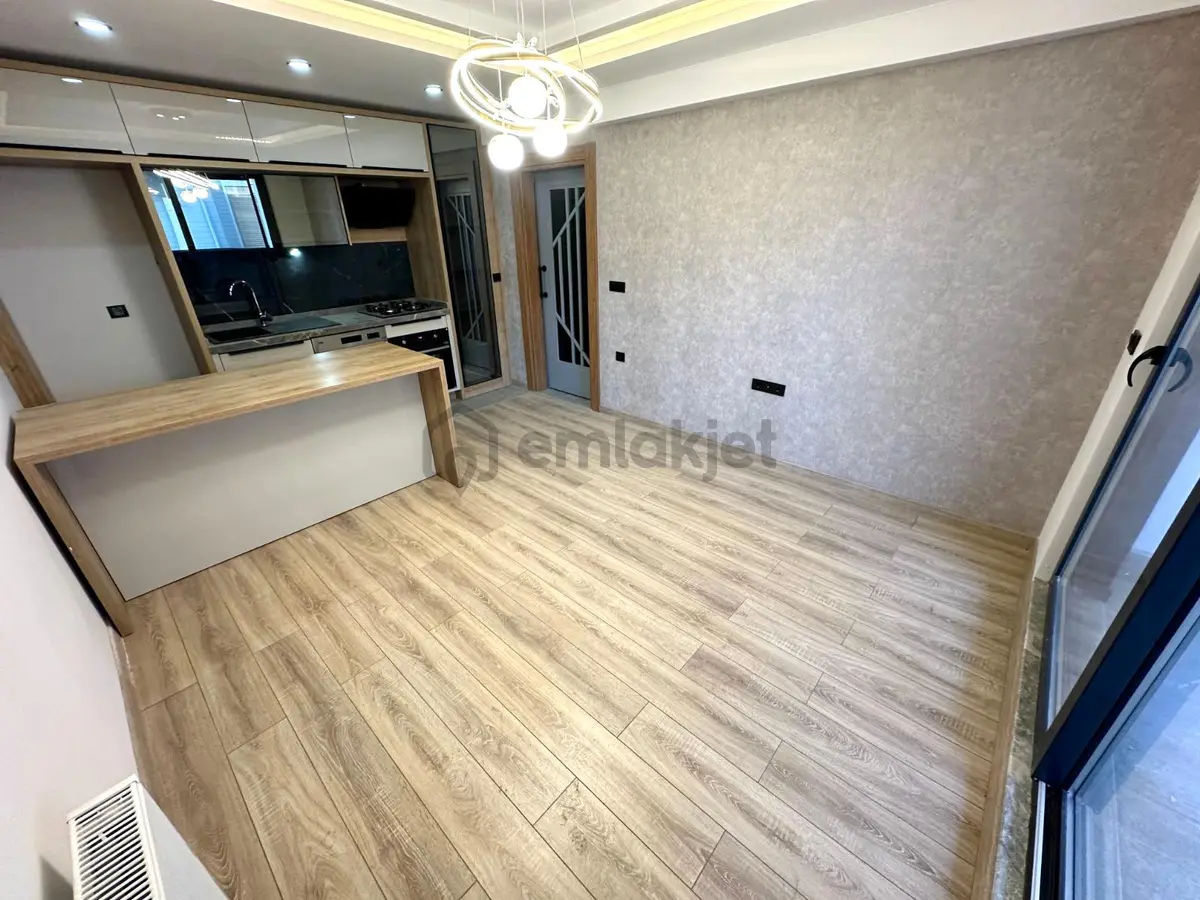 🏡 Referans'tan Akçay'da Modern Tasarımlı 1+1 Daire - 6