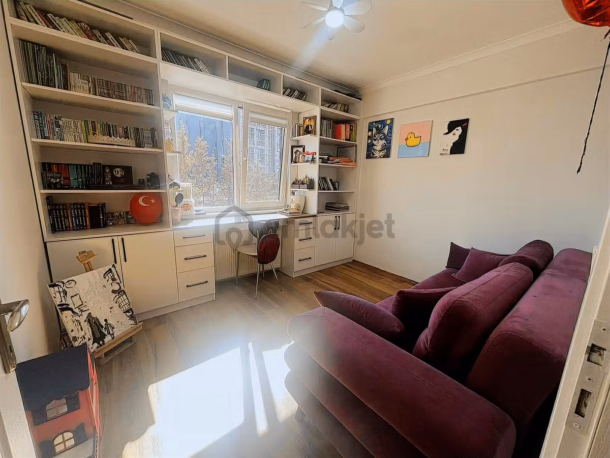 Nilüfer Ertuğrul Mah. Satılık 5+1 Dublex Daire - 25