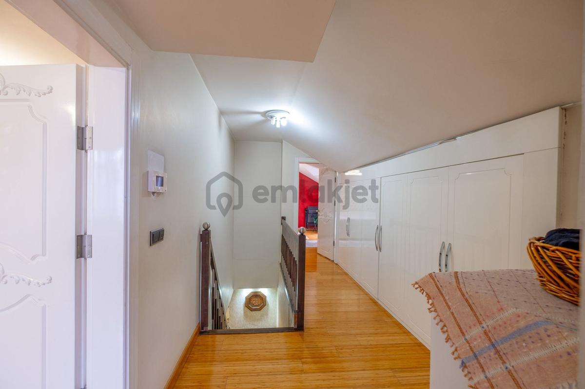 Bakırköy Şenlikköy'de Satılık Geniş 4+2 Dubleks Daire - 14