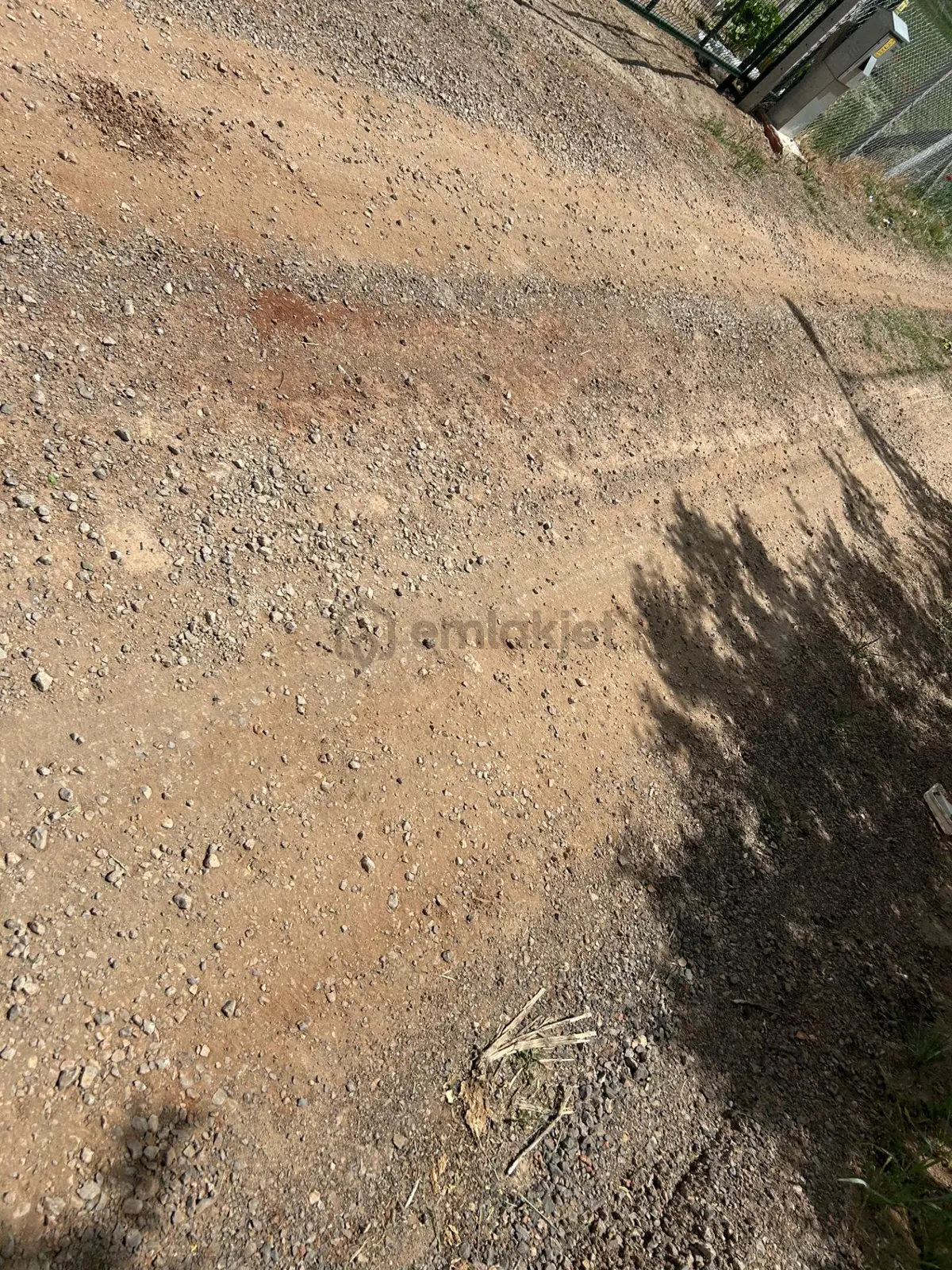 Satılık Bahçe Evi - 13