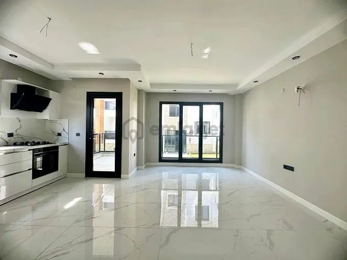 🏡 Referans'tan Güre'de Havuzlu Sitede Ön Cephe 1+1 Daire - 5