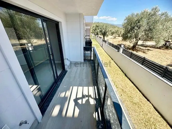 🏡 Referans'tan Güre'de Havuzlu Sitede Ön Cephe 1+1 Daire - 27