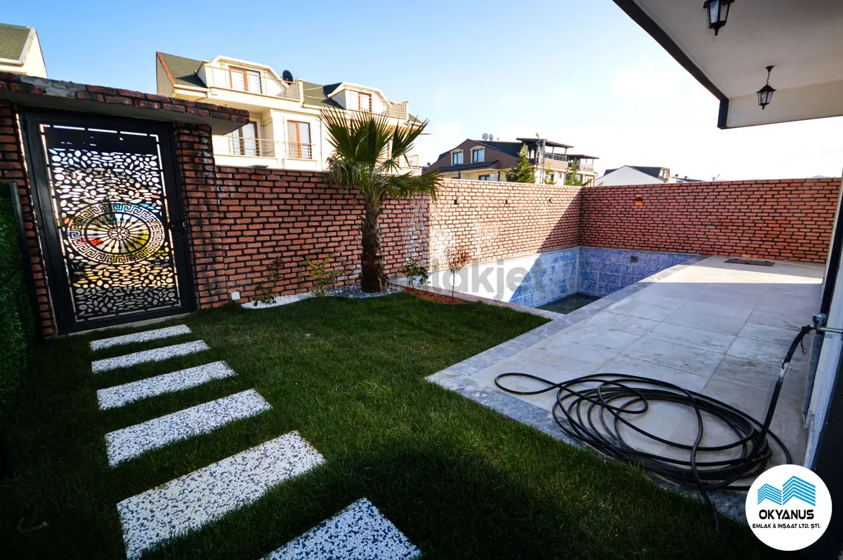 Sakarya Kocaali'de Havuzlu Denize Yakın 3+1 Villa - 8