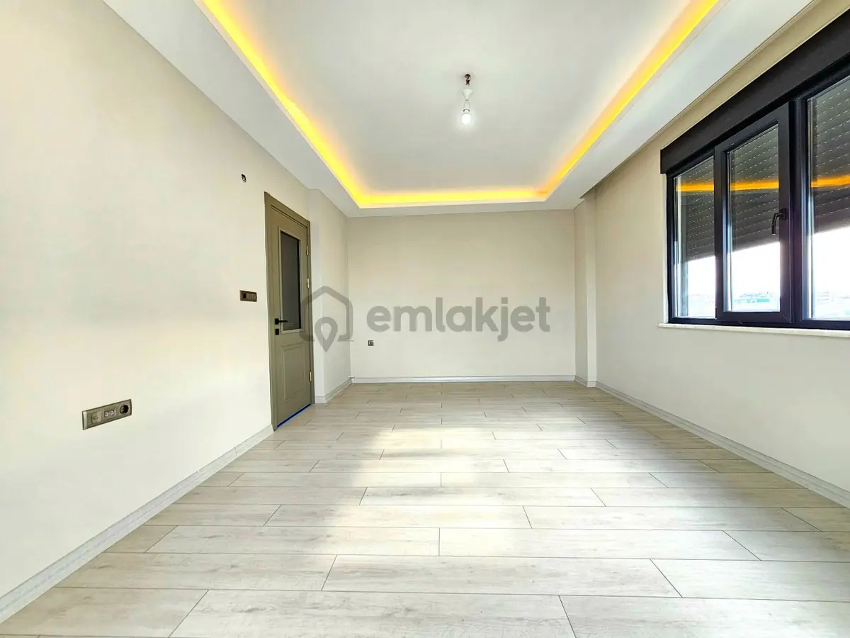 Gürsoy'dan Denize 300m Ebeveyn Banyolu 2+1 Sıfır Daire - 15