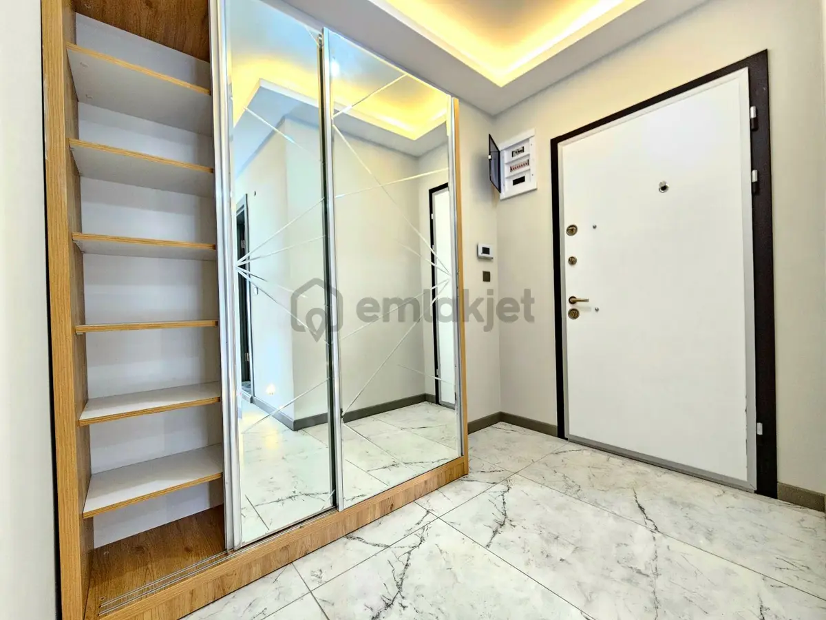 Gürsoy'dan Denize 300m Ebeveyn Banyolu 2+1 Sıfır Daire - 33
