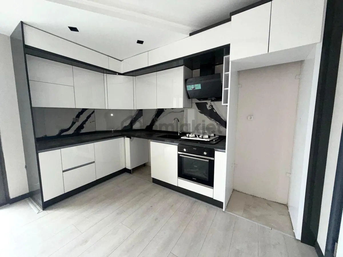 🏡 Referans'tan İkizçay'da Ön Cephe Ara Kat 1+1 Daire - 4