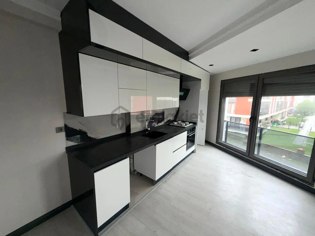 🏡 Referans'tan Akçay'da Ön Cephe Yerden Isıtmalı 2+1 Daire - 4