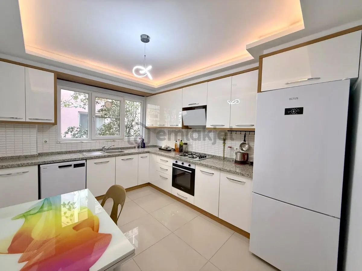 🏡 Referans'tan İkizçay'da Ön Cephe Denize 550 Mt 3+1 Daire - 2