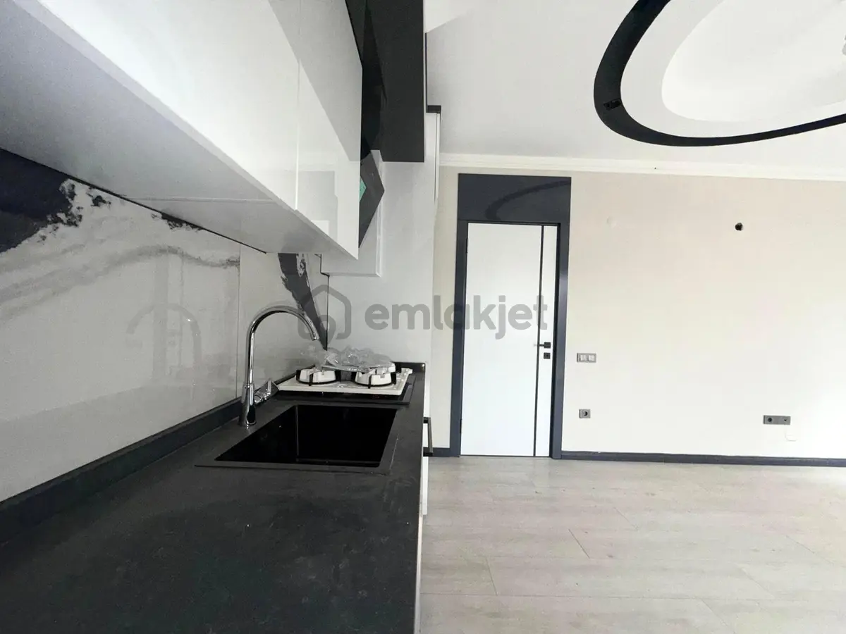 🏡 Referans'tan İkizçay'da Ön Cephe Ara Kat 1+1 Daire - 14