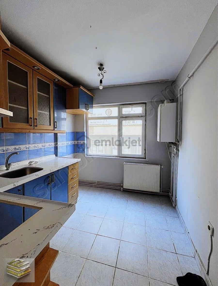 Ekipten Kiralık 2+1 Daire Doğalgazlı 3 Kat - 19