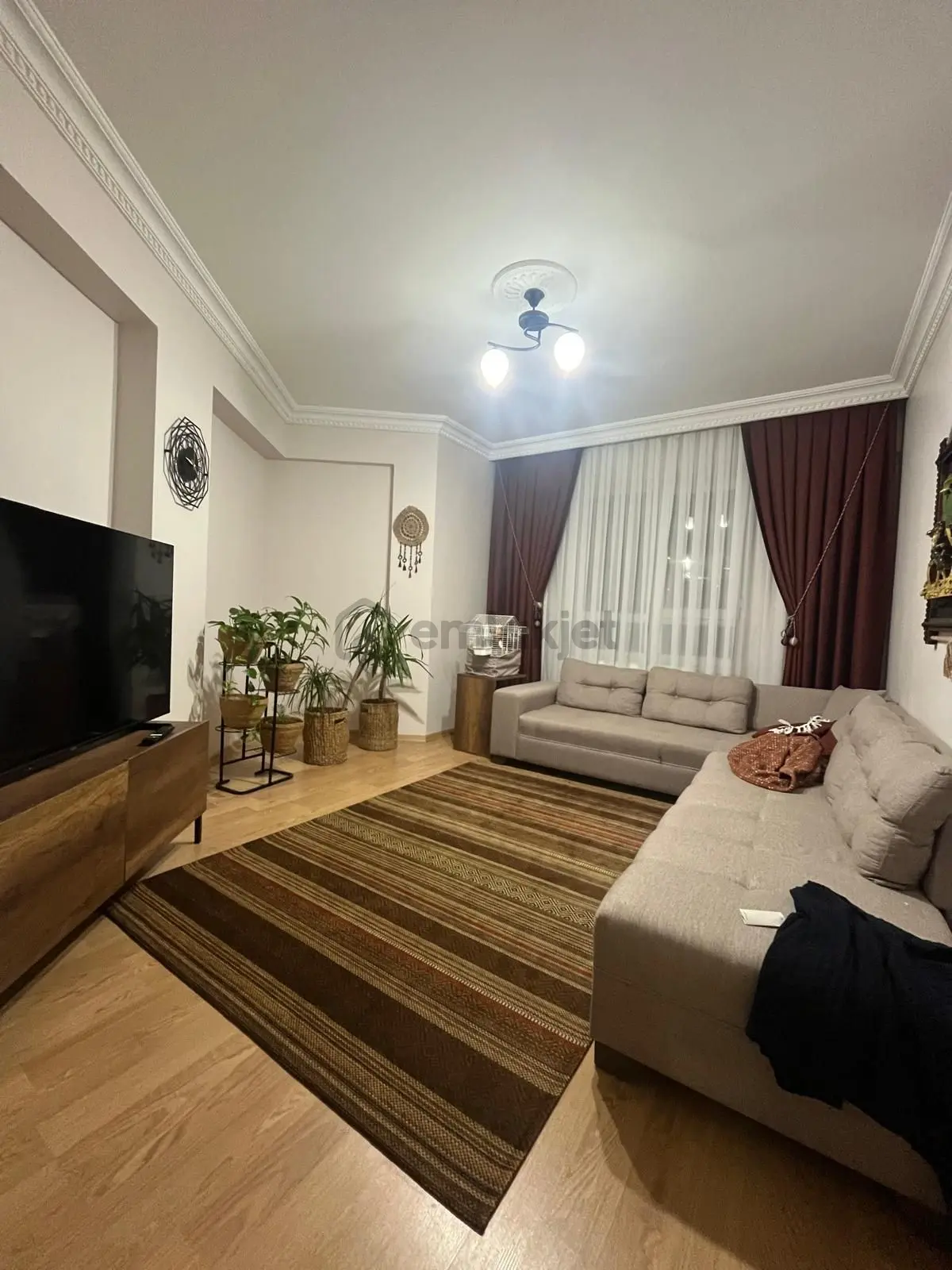 Keçiören Atapark'ta Geniş Cam Balkonlu Satılık 3+1 Daire - 33