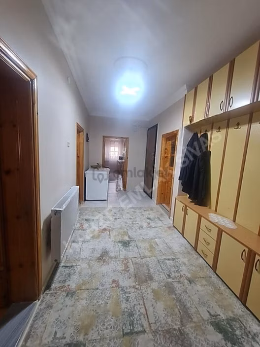 Kabze Emlaktan Karşıyakada 2 Katlı Satılık Villa - 21