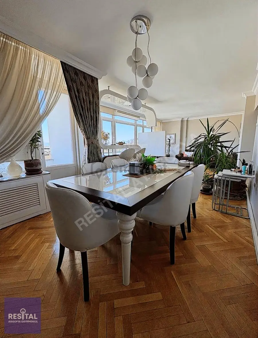 Çekirge Mahallesinde Satılık 3+1 Manzaralı Daıre - 3