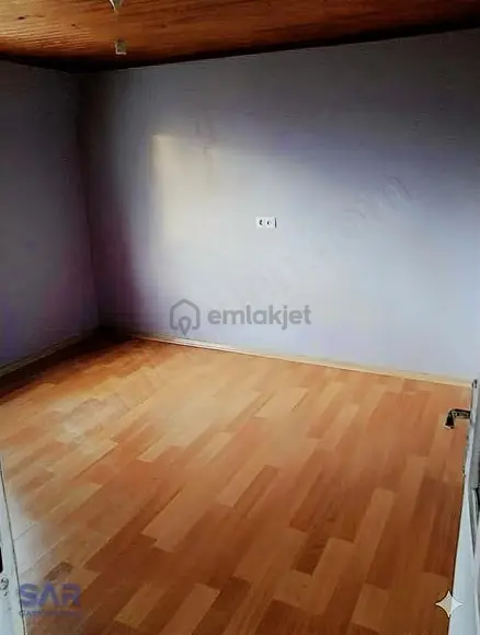 Taraklı'da Satılık İki Katlı Köy Evi ! - 9