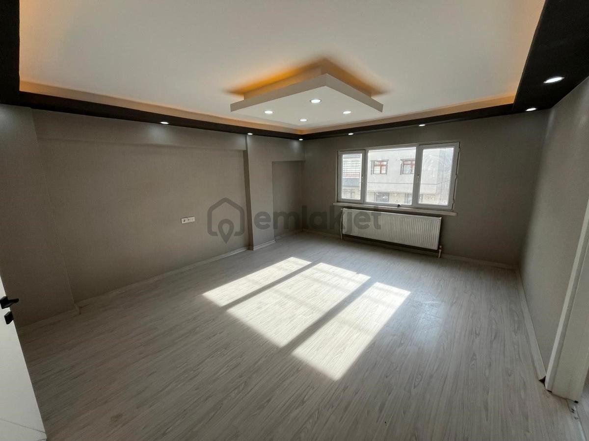 Plevne Mah Şık Tasarım Modern Yapı Geniş M2 Ara Kat 3+1 Daire - 10