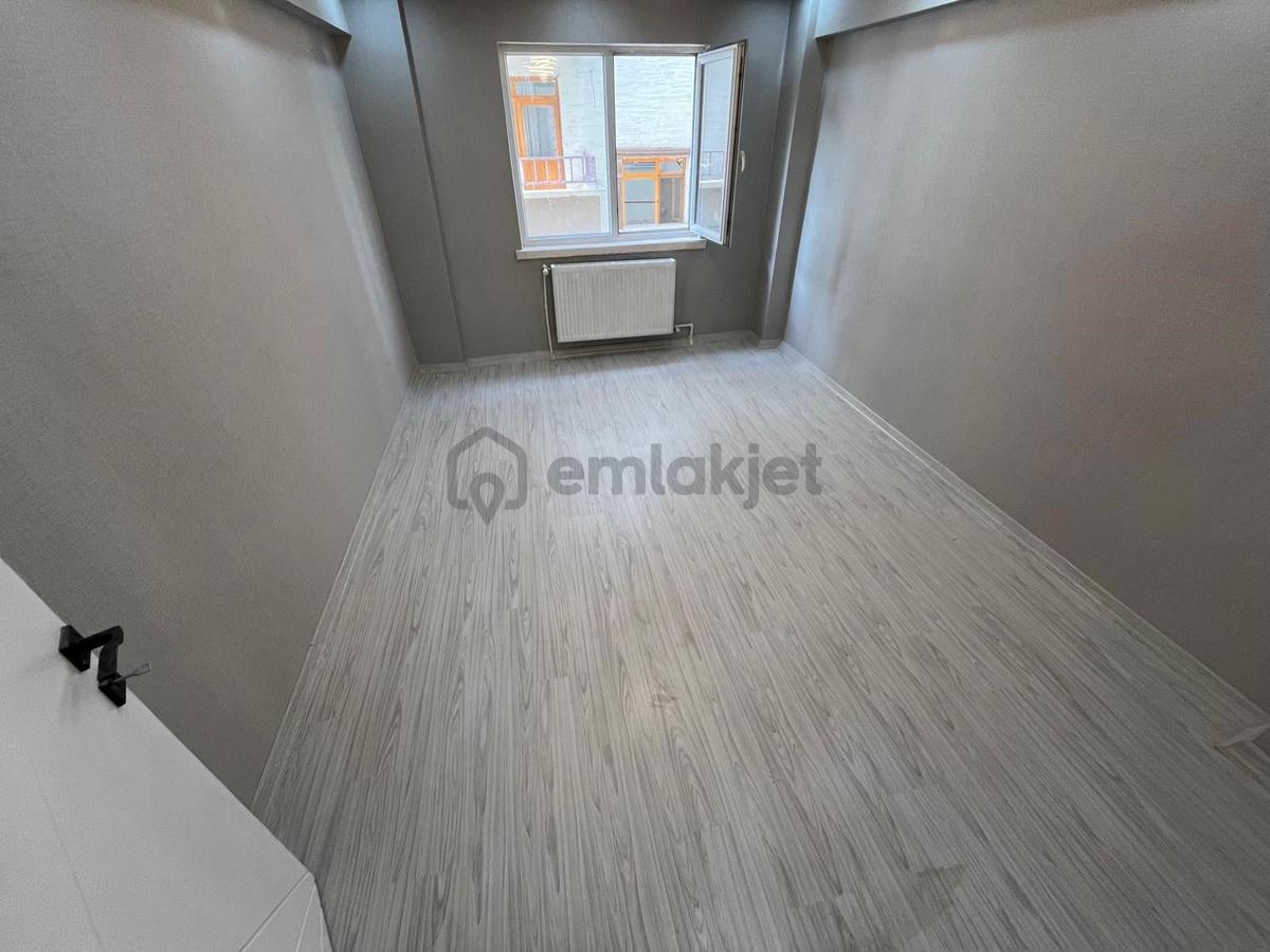 Plevne Mah Şık Tasarım Modern Yapı Geniş M2 Ara Kat 3+1 Daire - 23
