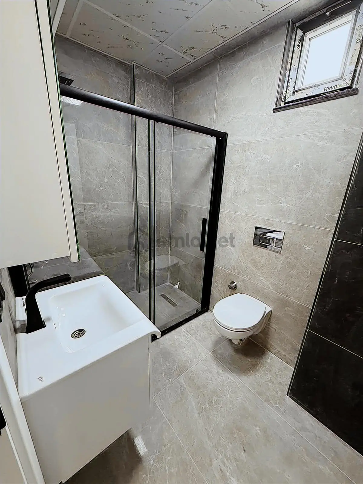 Önerlerde Mükemel Konumda Kiralık 3+1 Villa - 7