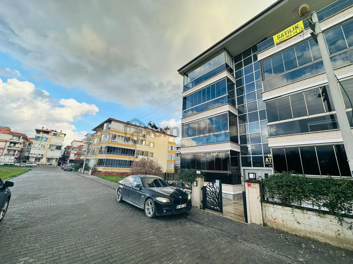 🏡 Referans'tan Akçay'da Ön Cephe 3+1 Daire - 33