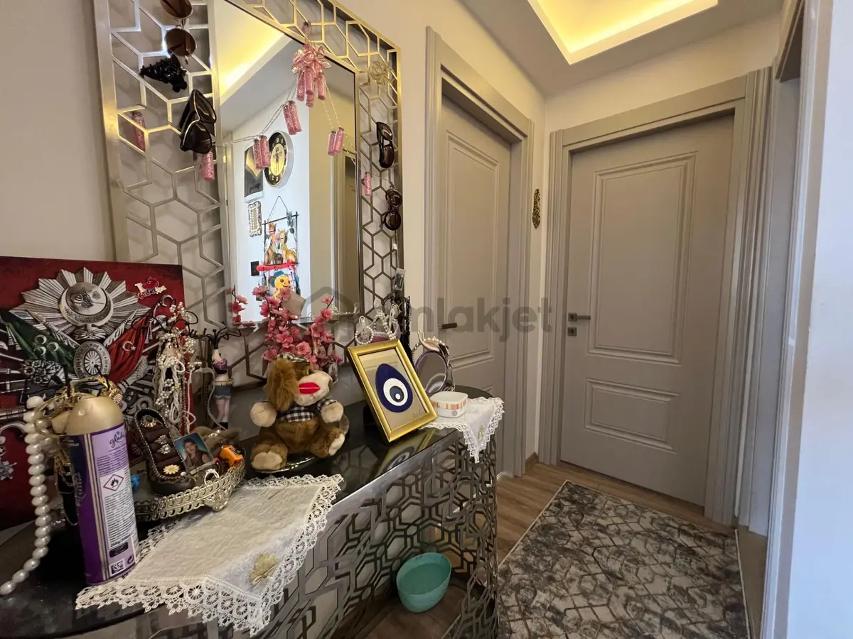 🏡 Referans'tan Ara Kat Ön Cephe Şık Tasarımlı 2+1 Daire - 26