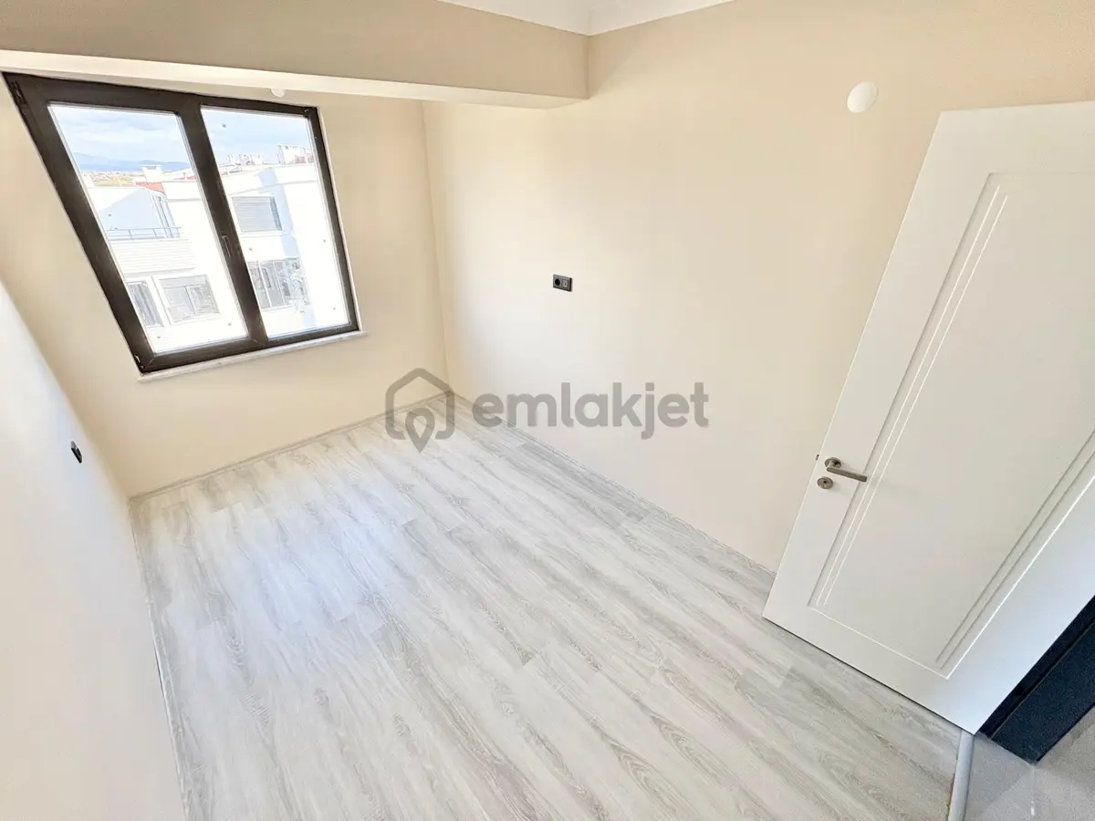 🏡 Referans'tan Ön Cephe Yeni Bina 3+1 Dubleks - 22