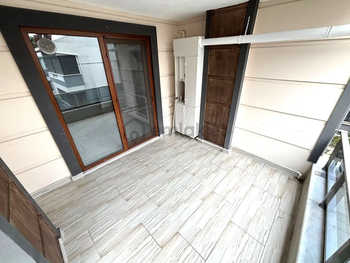🏡 Referans'tan Akçay'da Ebeveyn Banyolu Arakat 3+1 Daire - 15