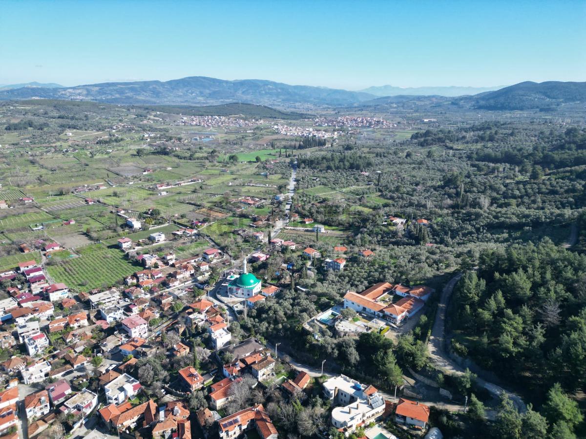 Kuşadası Kirazlıda Harika Bahçe - 13