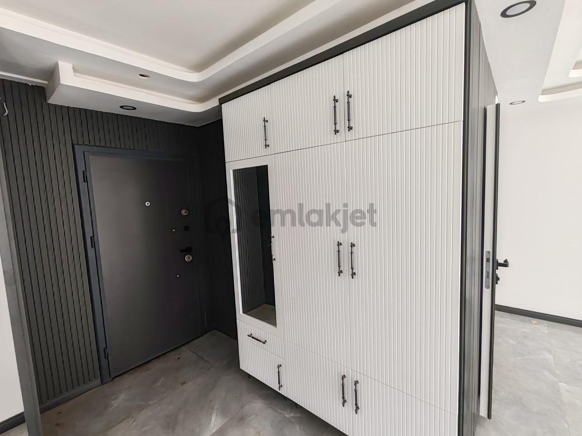 Yeşilkent Yolunda 3+1 Lüks Villa - 7