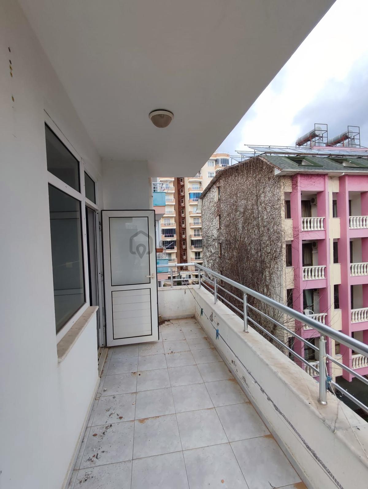 Mahmutlar Denız Manzaralı Denize Sıfır 2+1 - 11