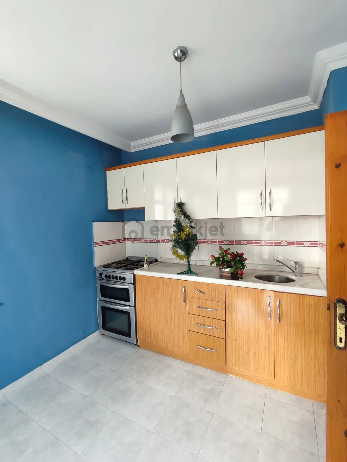 Mahmutlar Denız Manzaralı Denize Sıfır 2+1 - 17