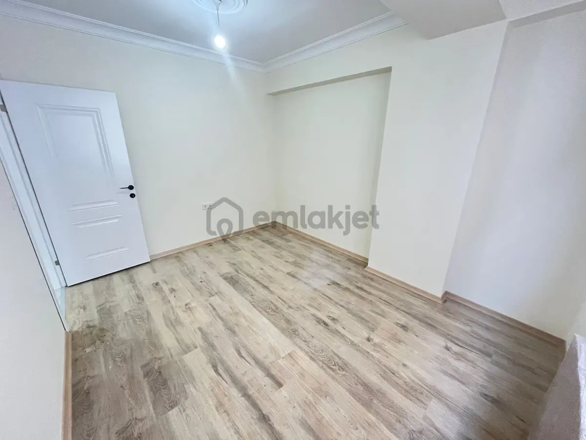 Has Seba'dan Tevfikbeyde 2+1 85m2 Caddeye Yakın Satılık Dairee - 26