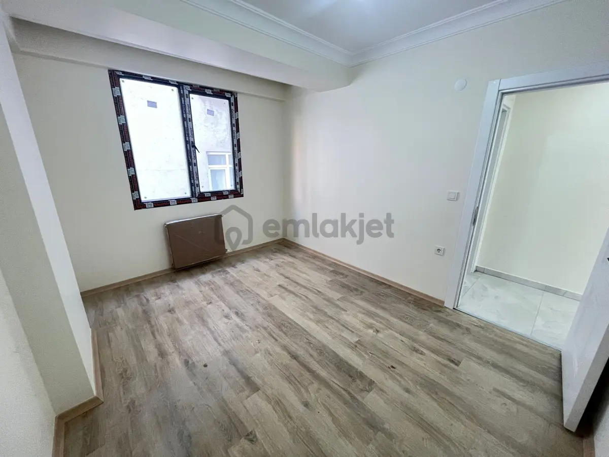 Has Seba'dan Tevfikbeyde 2+1 85m2 Caddeye Yakın Satılık Dairee - 21