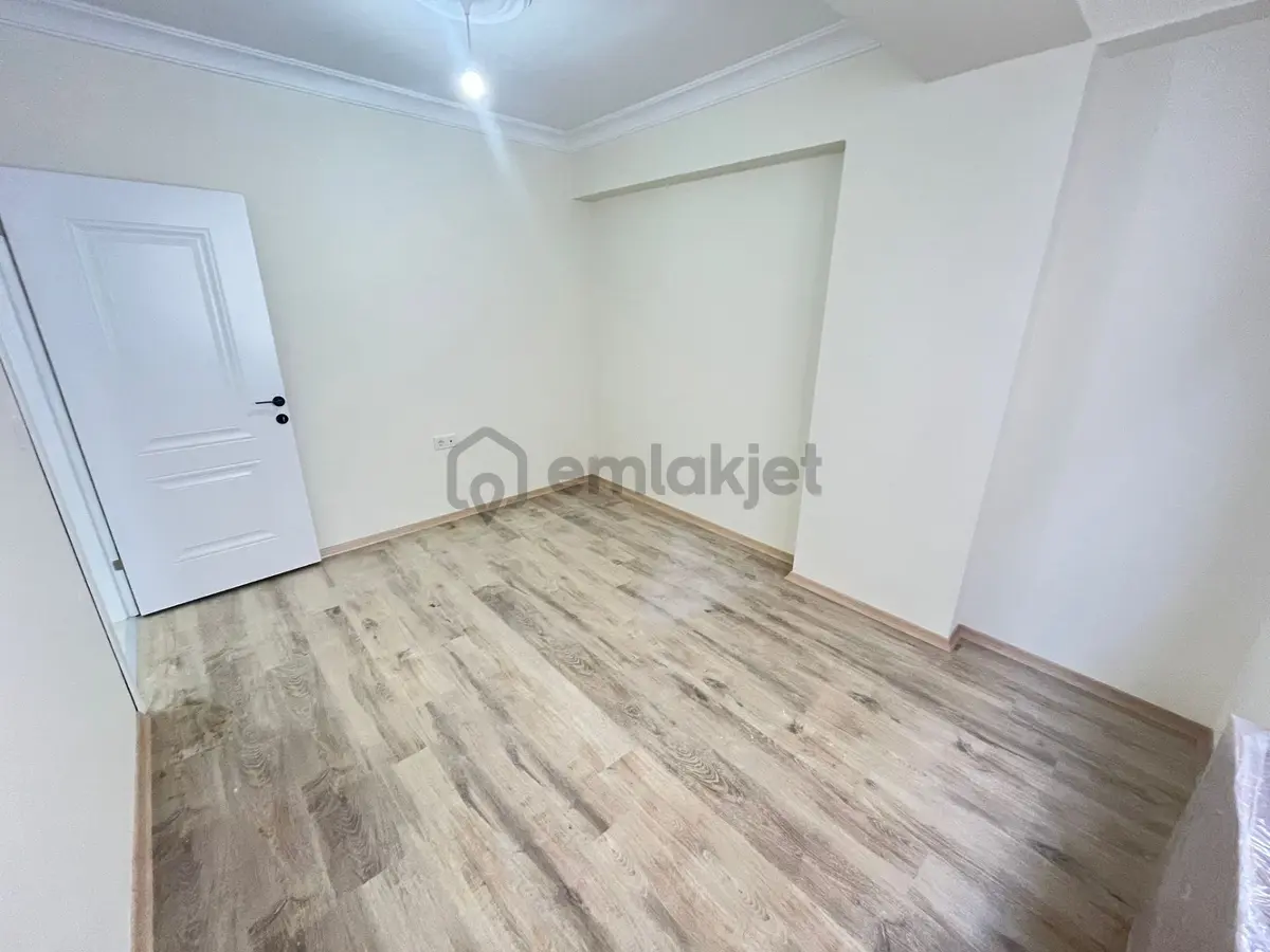 Has Seba'dan Tevfikbeyde 2+1 85m2 Caddeye Yakın Satılık Dairee - 25