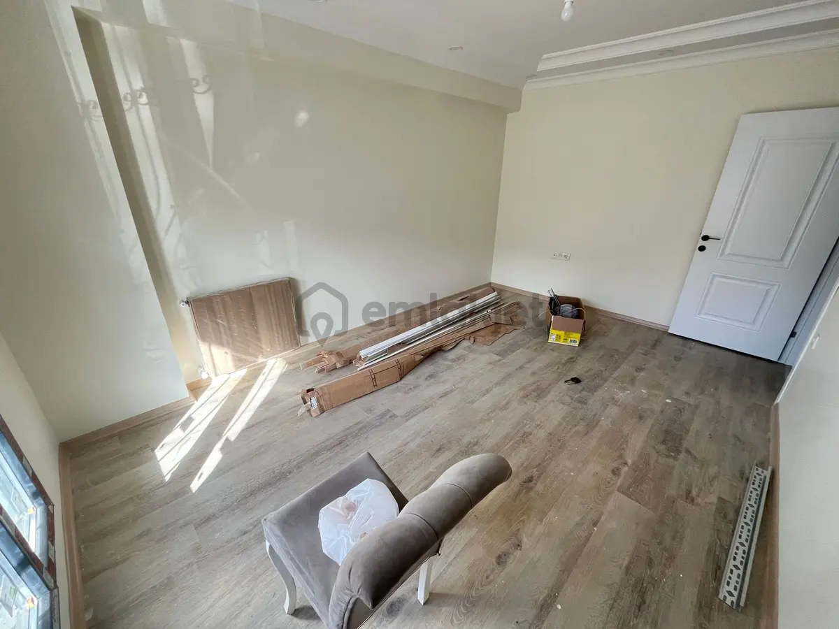Has Seba'dan Tevfikbeyde 2+1 85m2 Caddeye Yakın Satılık Dairee - 8