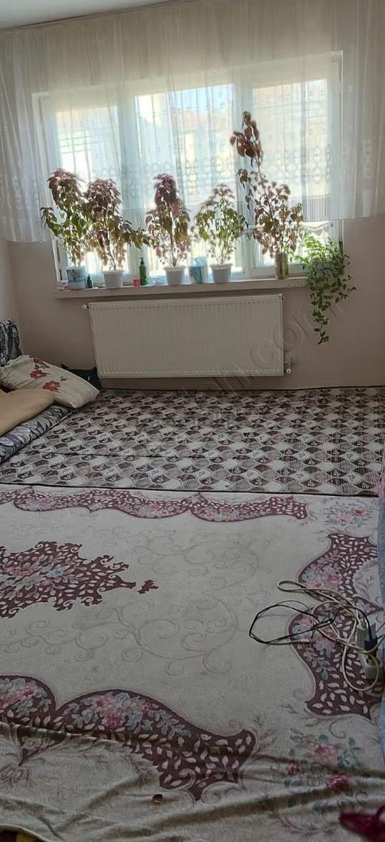 Hasanbey Caddesinde Satılık 2+1 Daire - 17