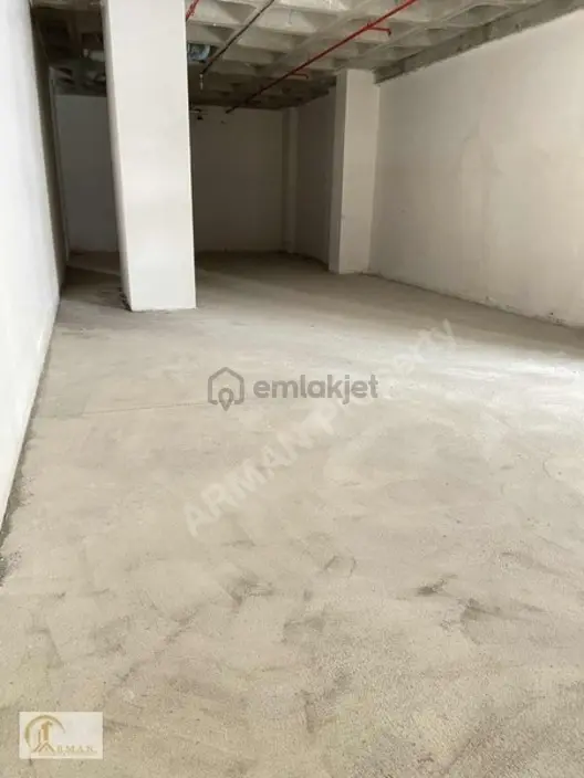 Torkam E5 Metropark Sefaköy B-1 Katında Boş Dükkan - 13