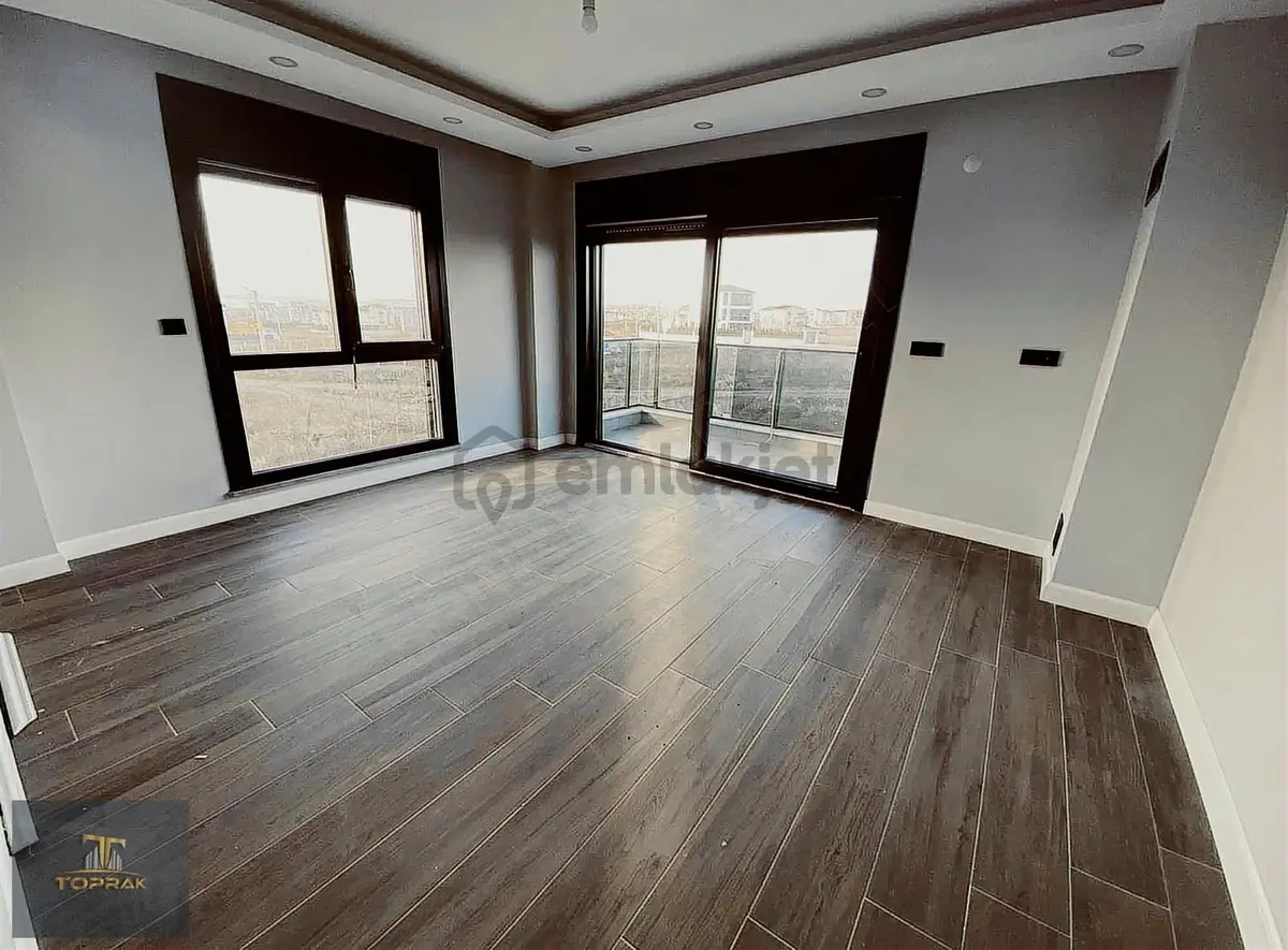 \\\toprak İnşaat \\\havuzlu İskanlı Villa - 30