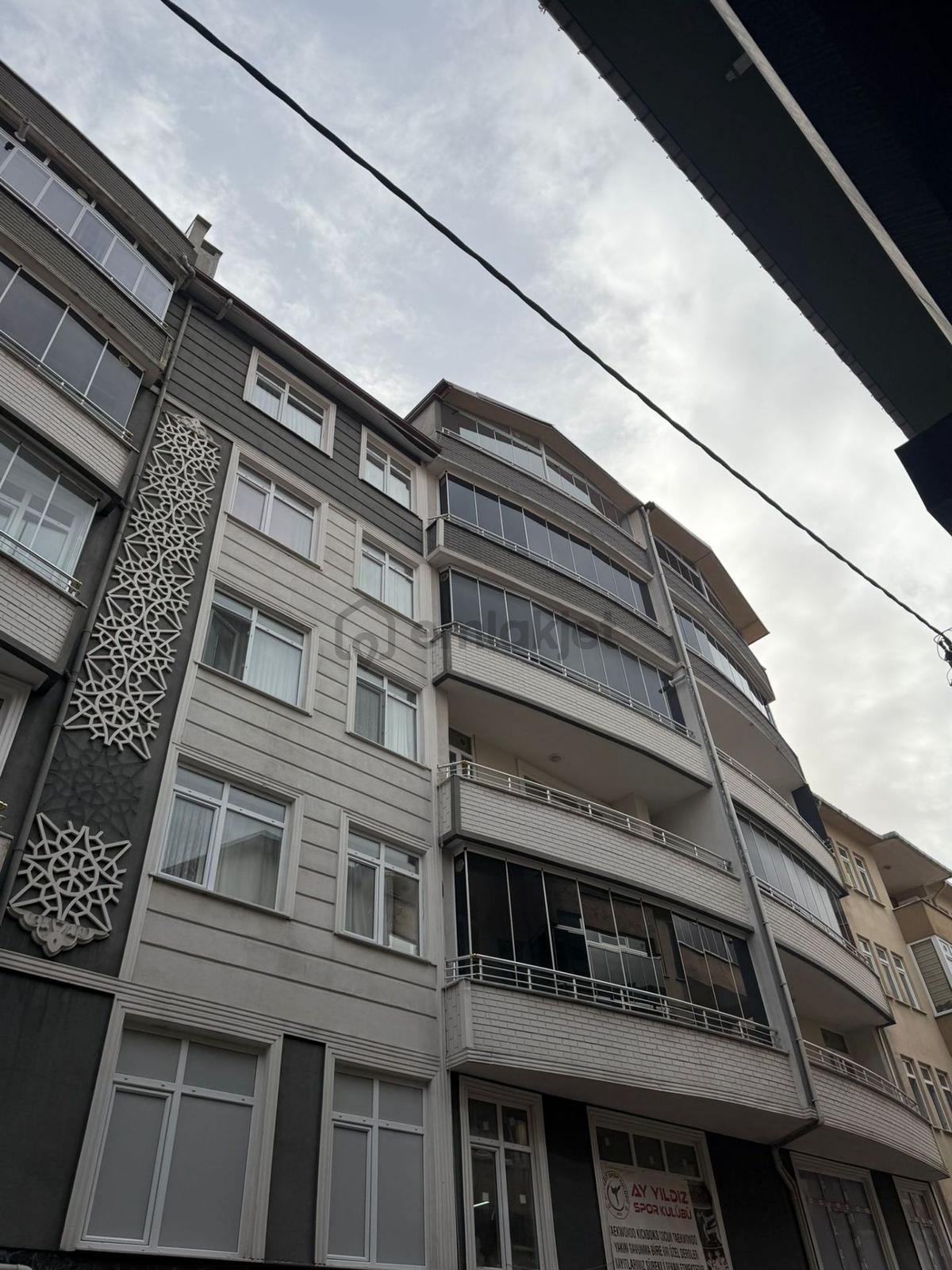 Cide Demirtaş Emlaktan Çarşıiçi Satılık Dublex