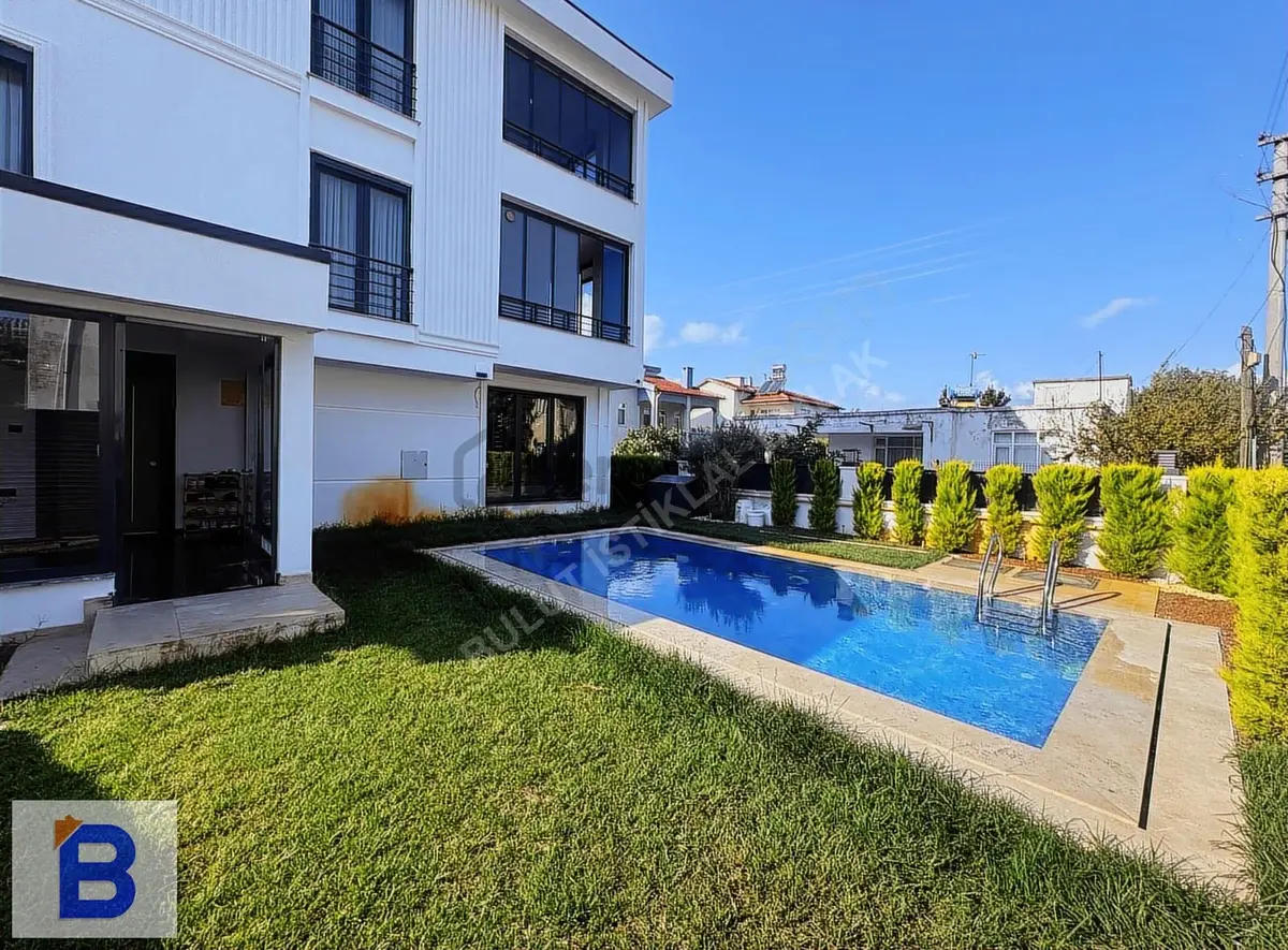 Bulut Emlaktan İncesu'da Denize 150m Ultra Lüks Villa - 21