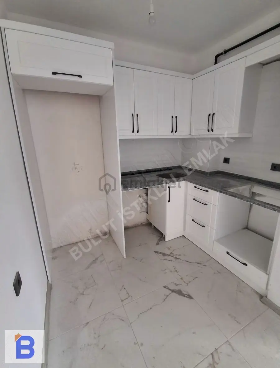 Bulut Emlaktan Satılık 2+1 Daire - 9
