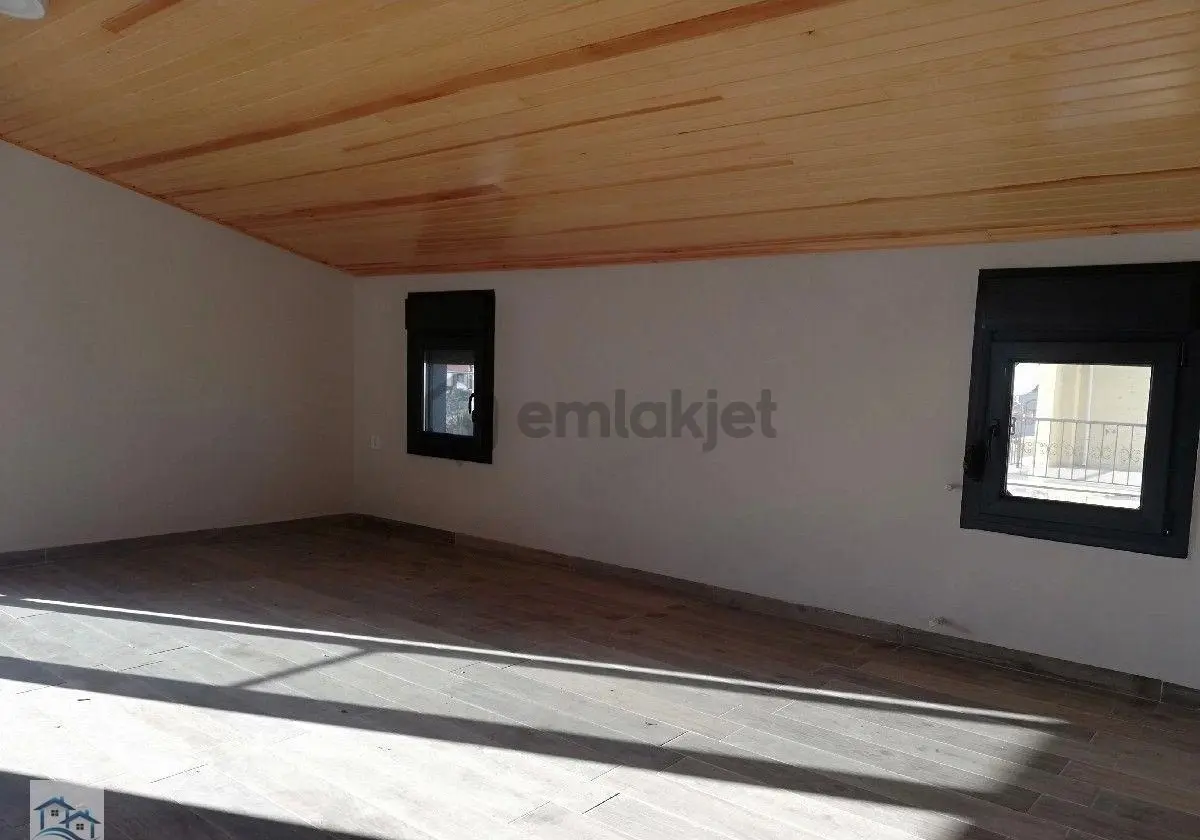 Ayvalık Altınova Da 4+1 Satılık Müstakil Villa - 8