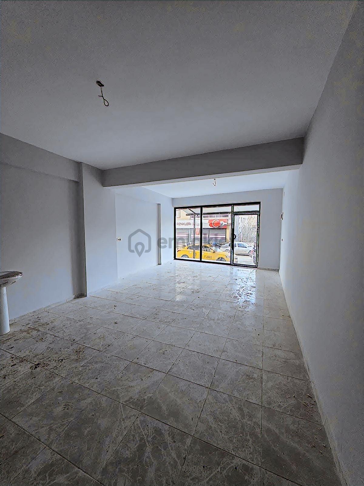 Oflaz Emlaktan Satılık Merkezde İş Yeri Ticarethane - 10