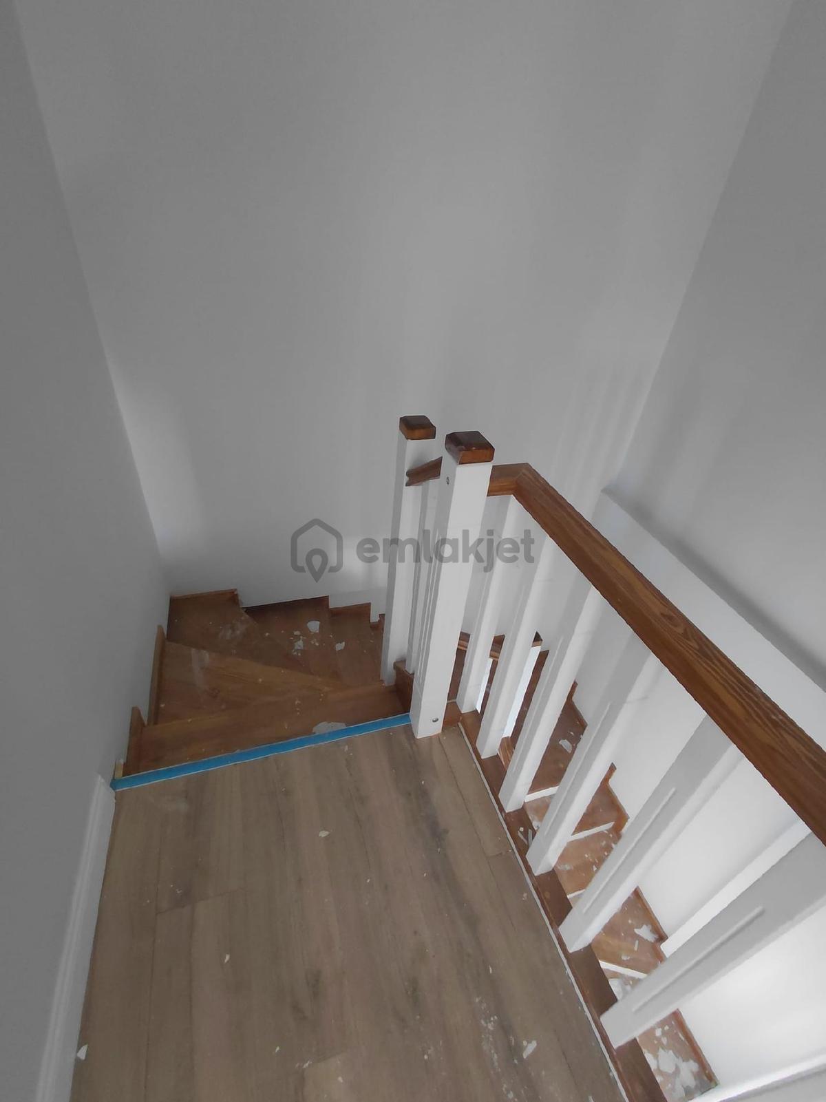 Orman Manzaralı Satılık Dev Dubleks 3+1 Daire - 12