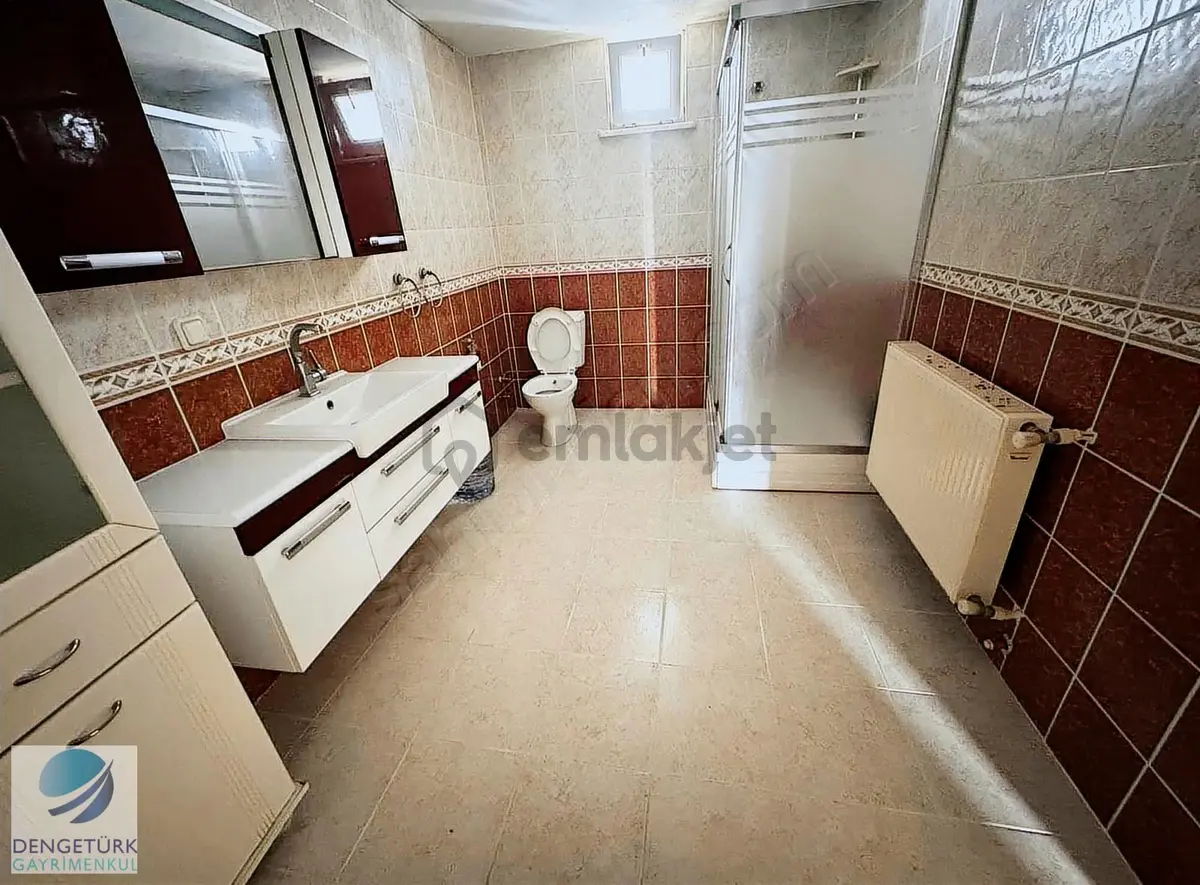 Fırsat Çengelköy Bahçelievler 6+1 300 M2 Dublex Daire - 15