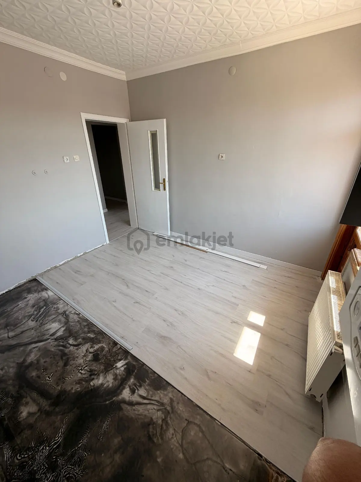 Bosna Hersek'te Sahibinden Acil Satılık Daire - 7