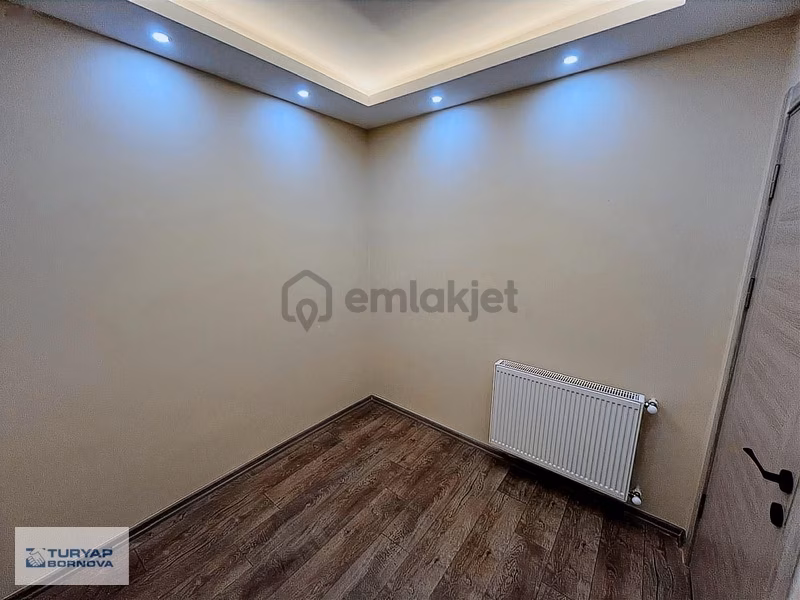 İzmir Çiğli Şirintepede Kiralık 5+1 Daire - 15