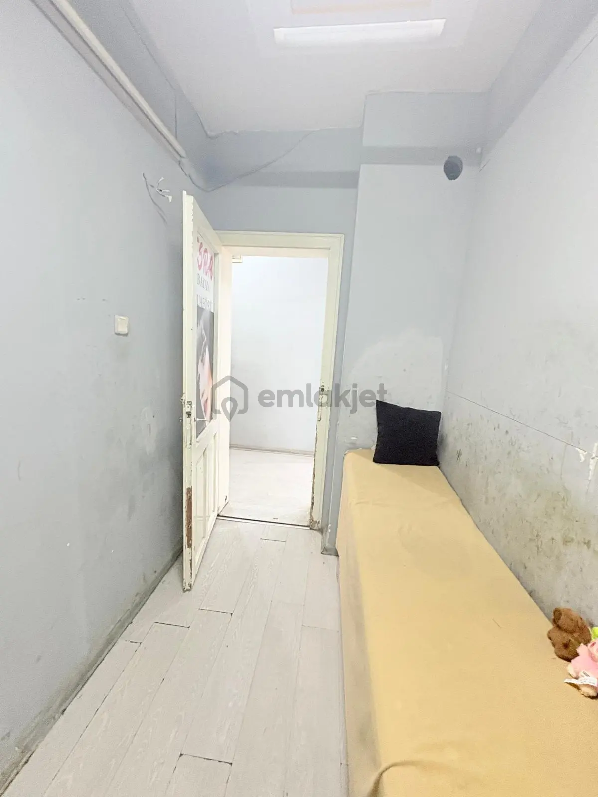 Prestij'den Camişerifte Geniş Oturumlu 3+1 Daire - 6