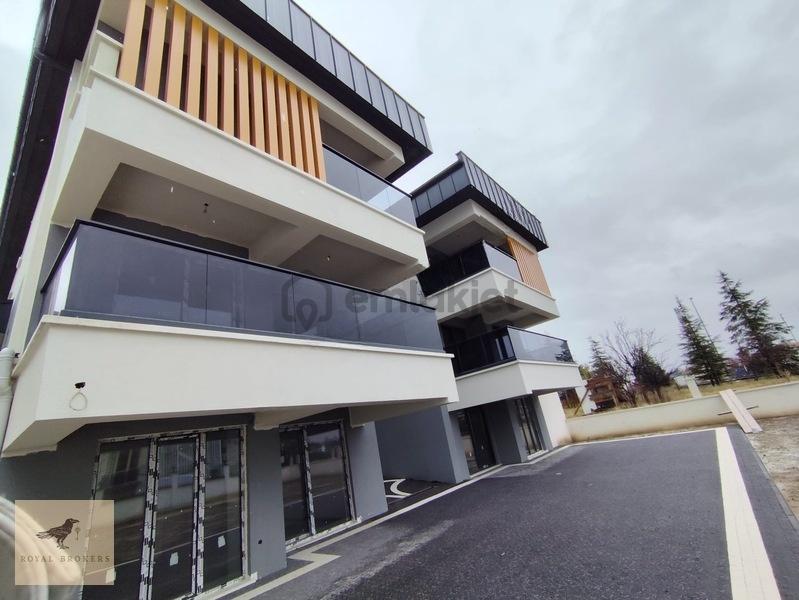 Satılık Bağlıca'da Dubleks Modern Villa - 9