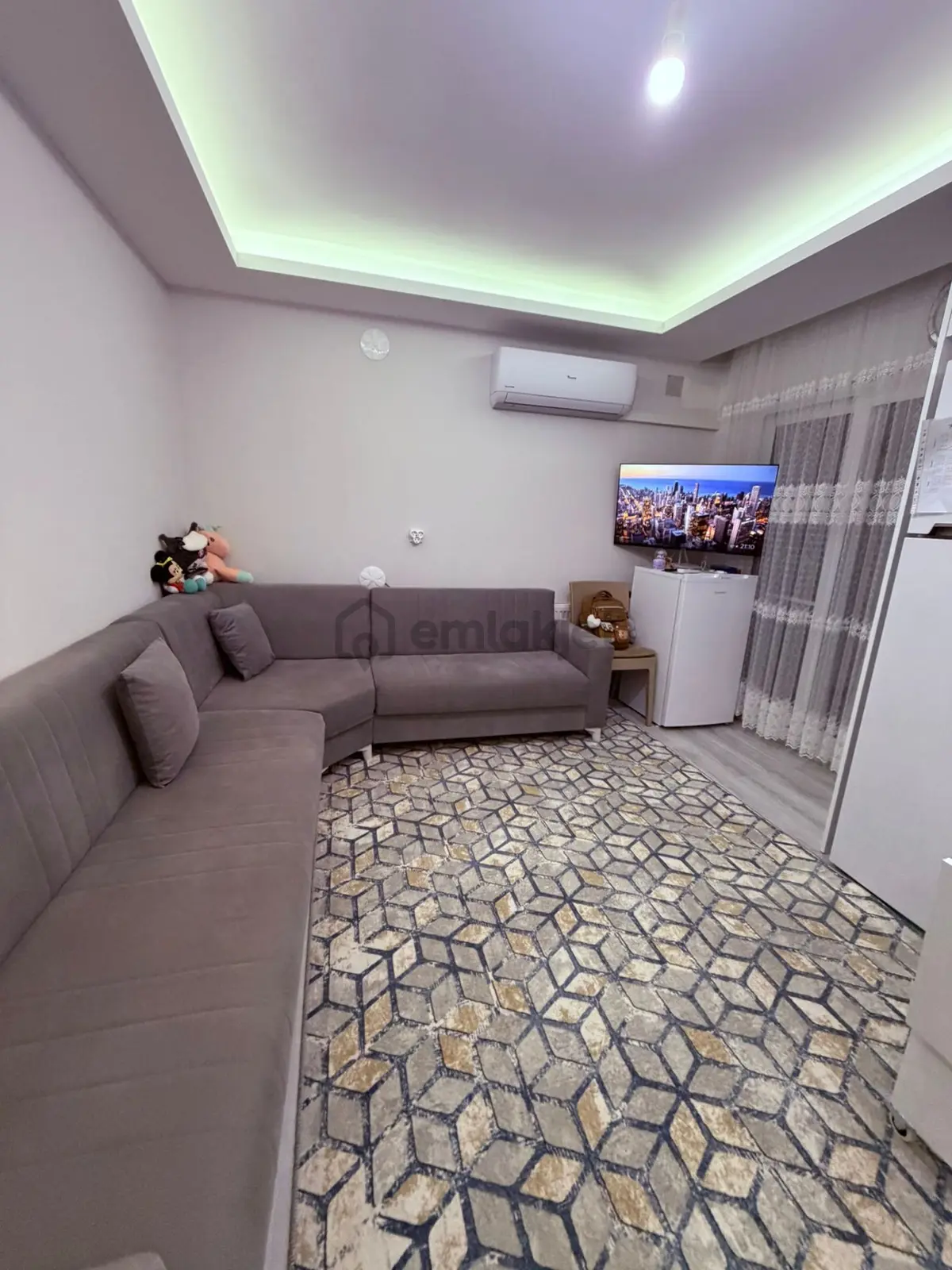 Taşucu'nda Satılık Yeni Binada Bakımlı 1+1 Daire - 3
